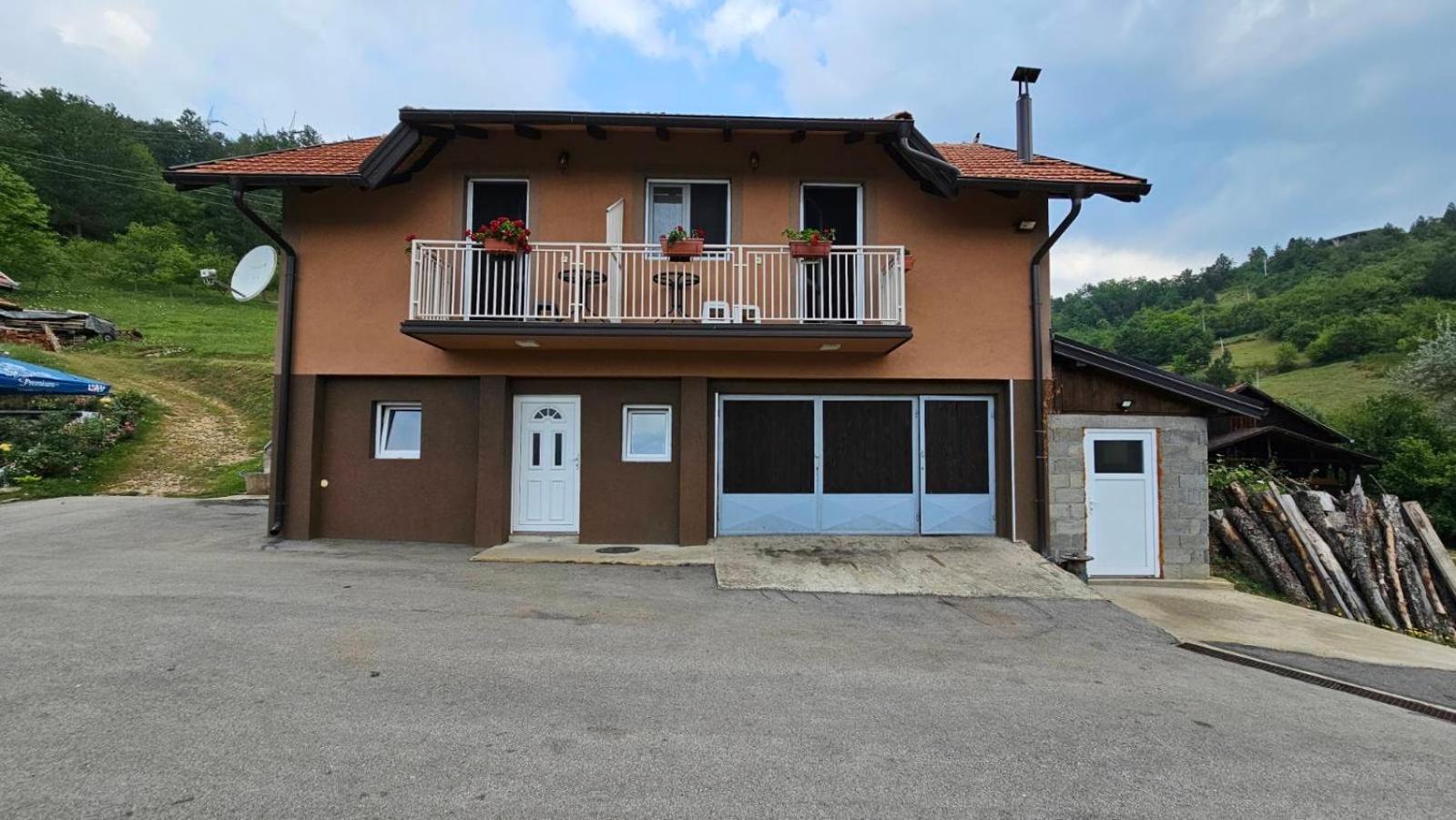 Apartmani Maksimovic Mokra Gora Exteriör bild