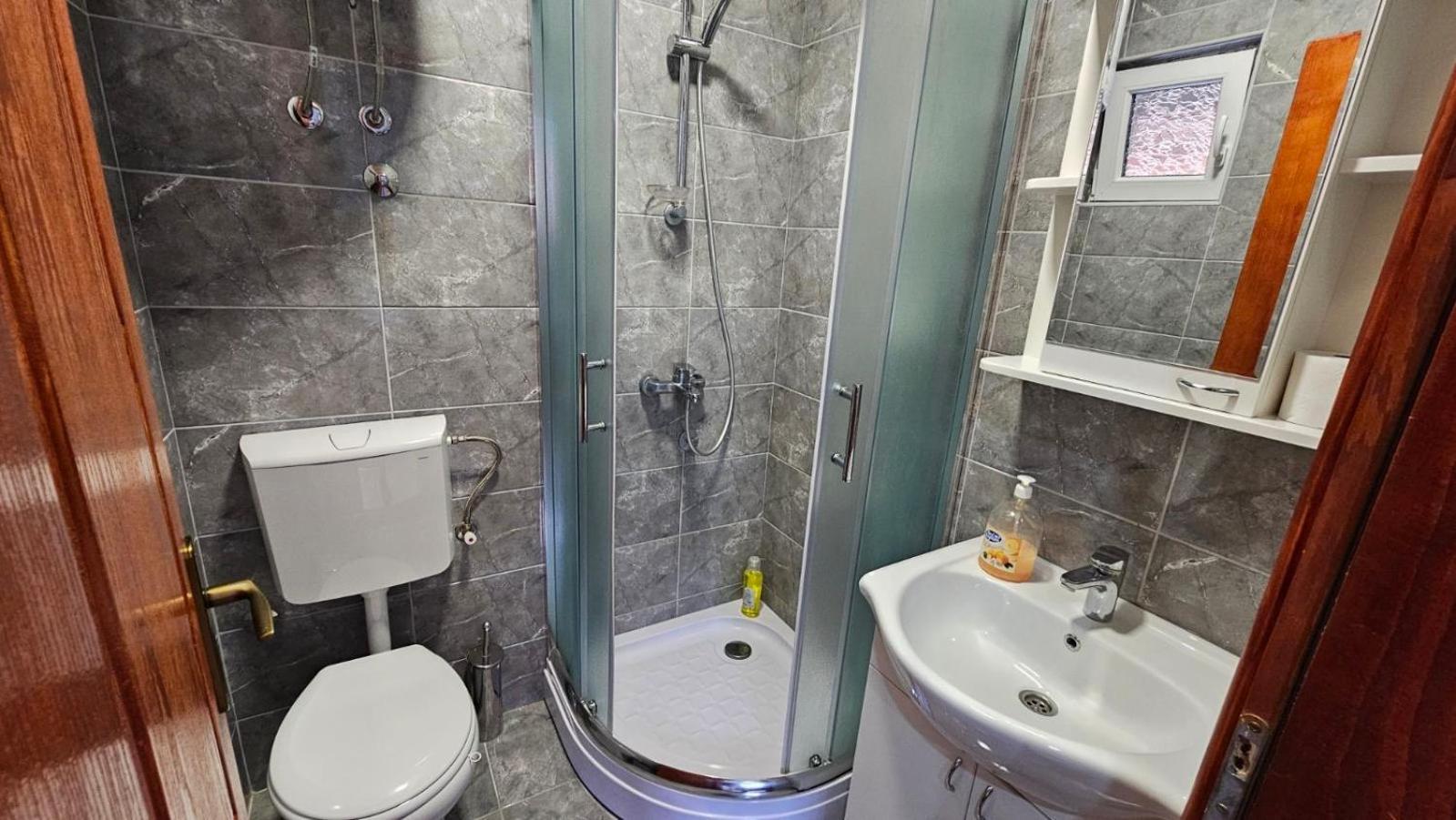 Apartmani Maksimovic Mokra Gora Exteriör bild