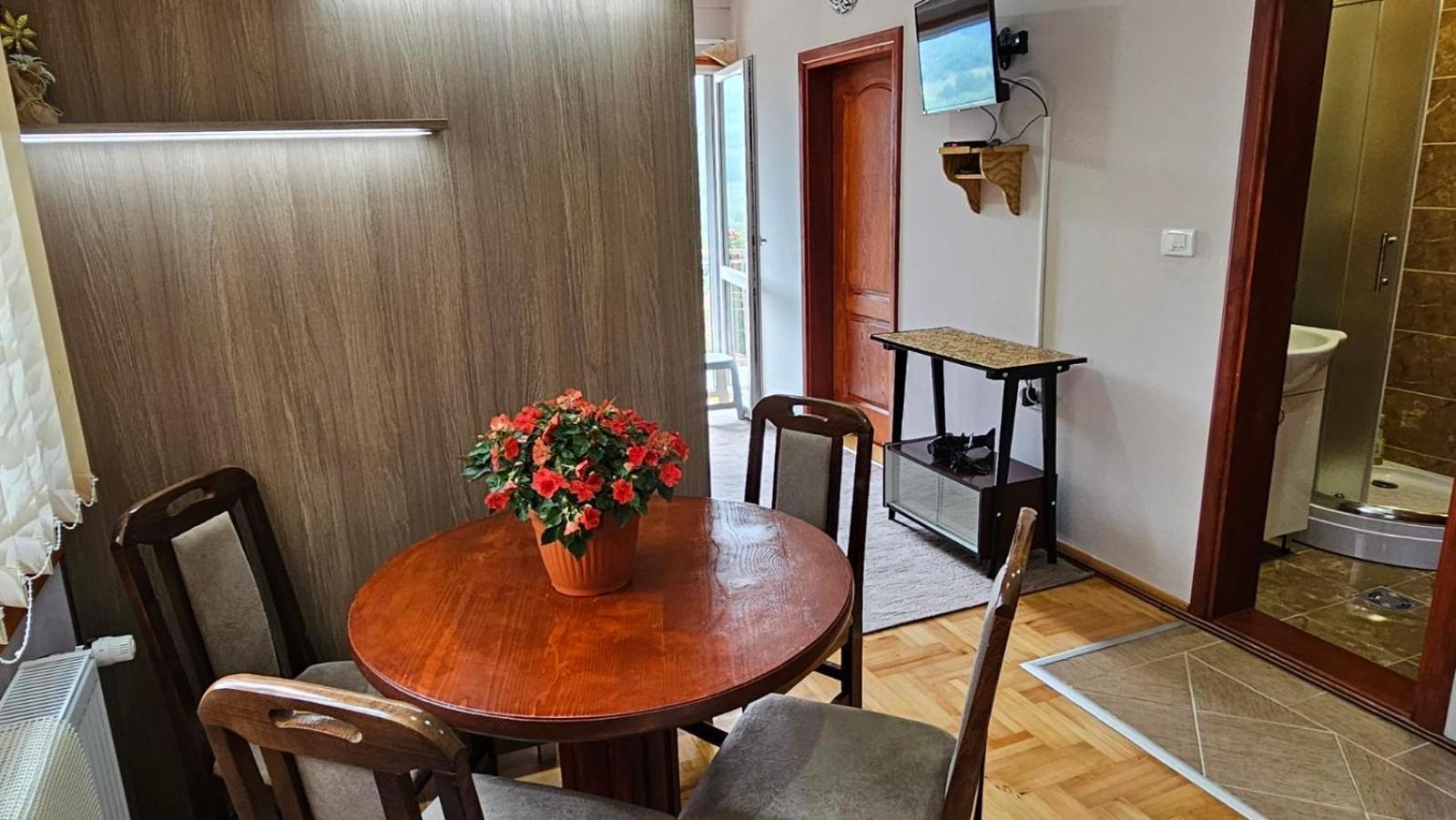 Apartmani Maksimovic Mokra Gora Exteriör bild