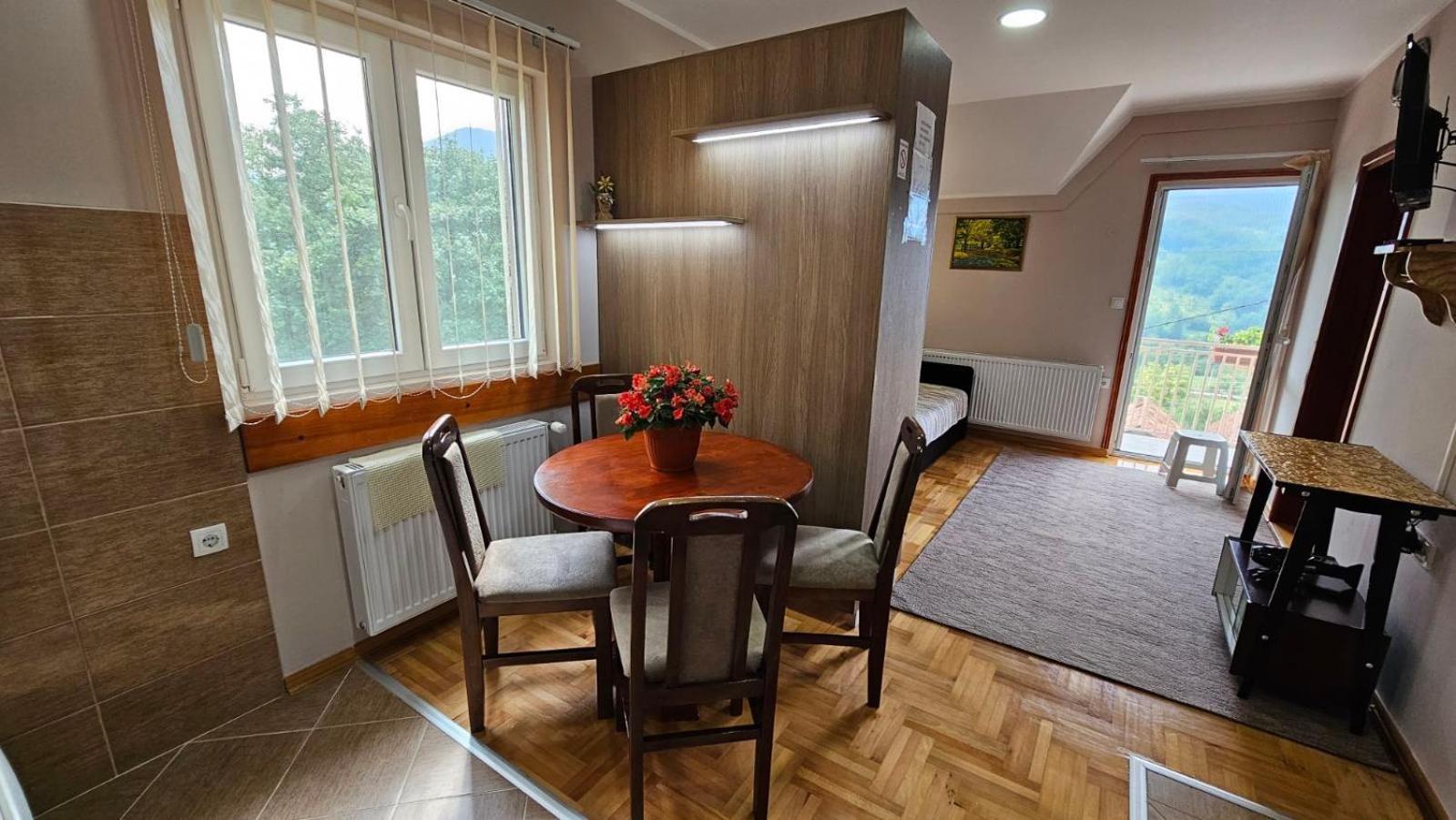 Apartmani Maksimovic Mokra Gora Exteriör bild